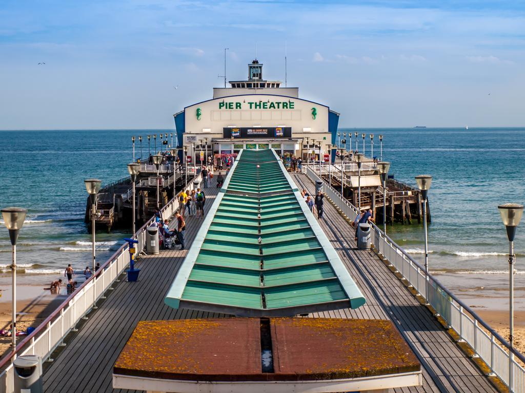 Balincourt Hotel Bournemouth Exterior foto The pier theatre