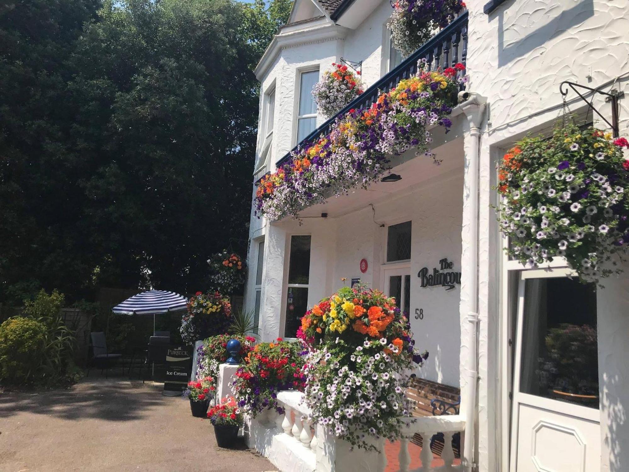 Balincourt Hotel Bournemouth Exterior foto The Old Mill PH